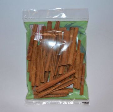 cinnamon spice cinnamon sticks