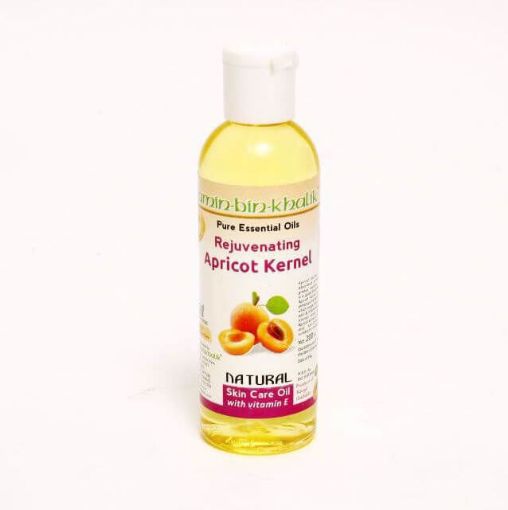 extracted pure apricot oil